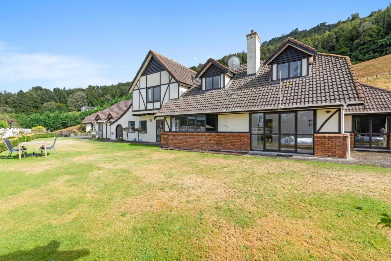 Skyline Mountain View Lodge Up To 16 People Rotorua Zewnętrze zdjęcie