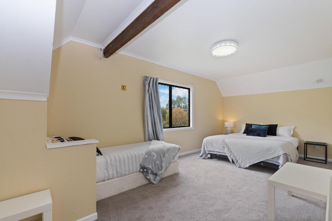 Skyline Mountain View Lodge Up To 16 People Rotorua Zewnętrze zdjęcie